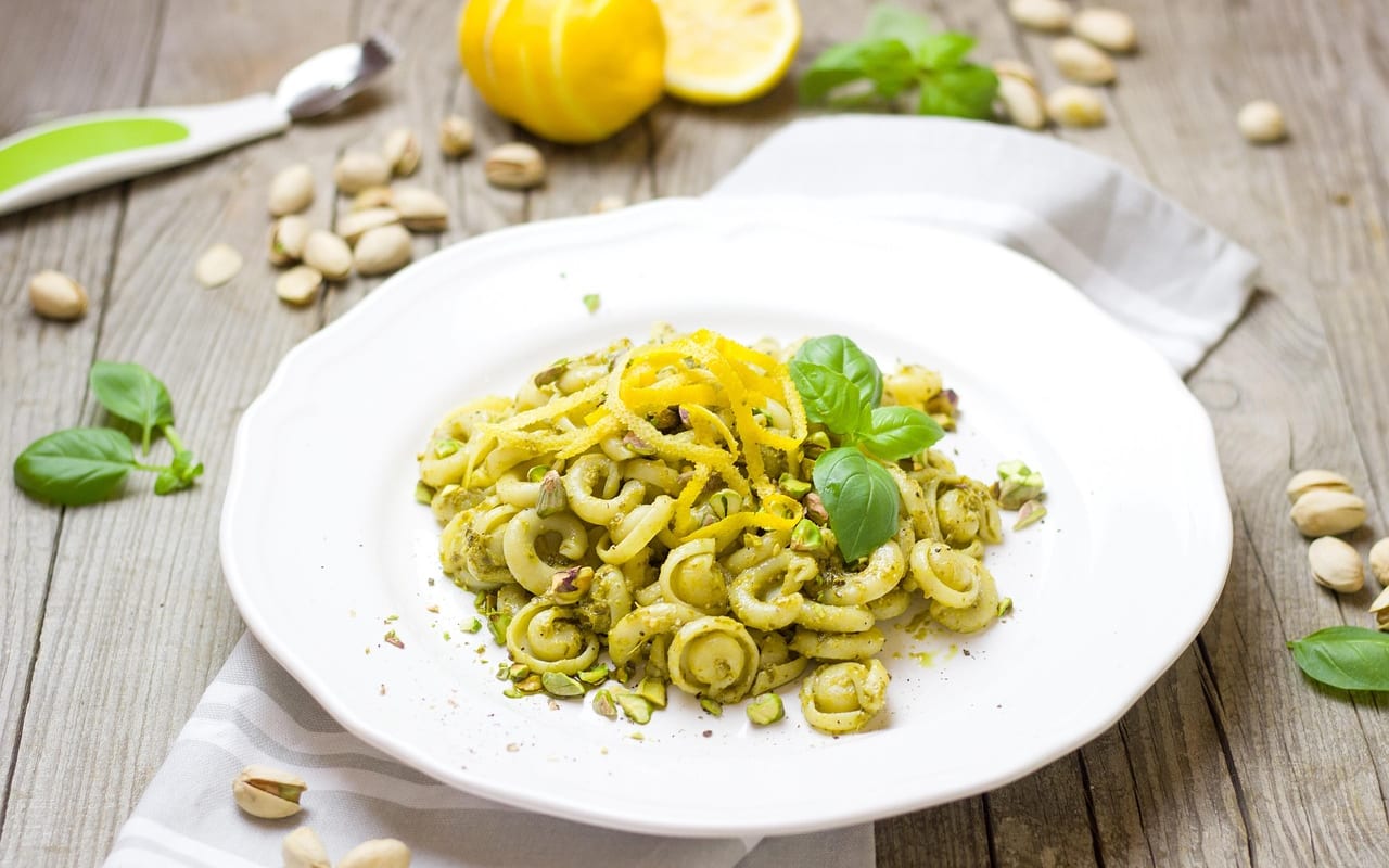Photo of Pasta with pesto alla genovese (4 of 4)
